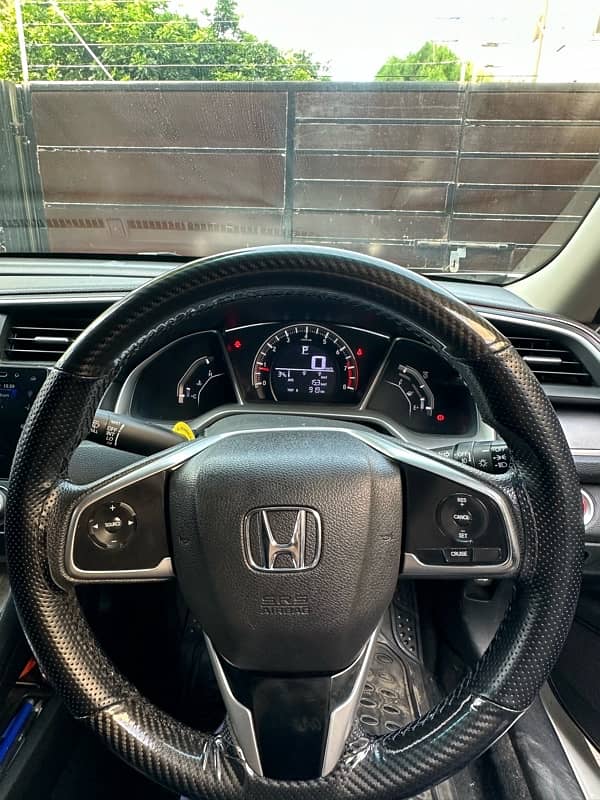 Honda Civic Oriel 2017 8