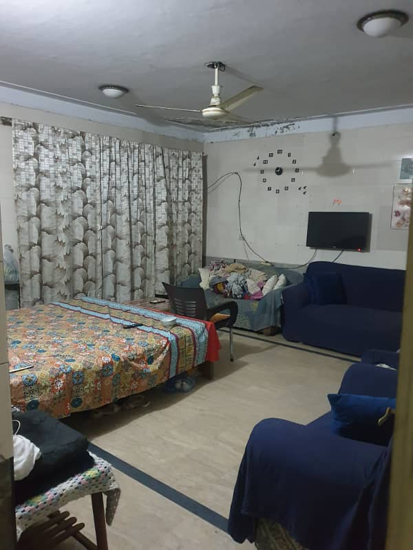 1 kanal upper portion available for rent 0