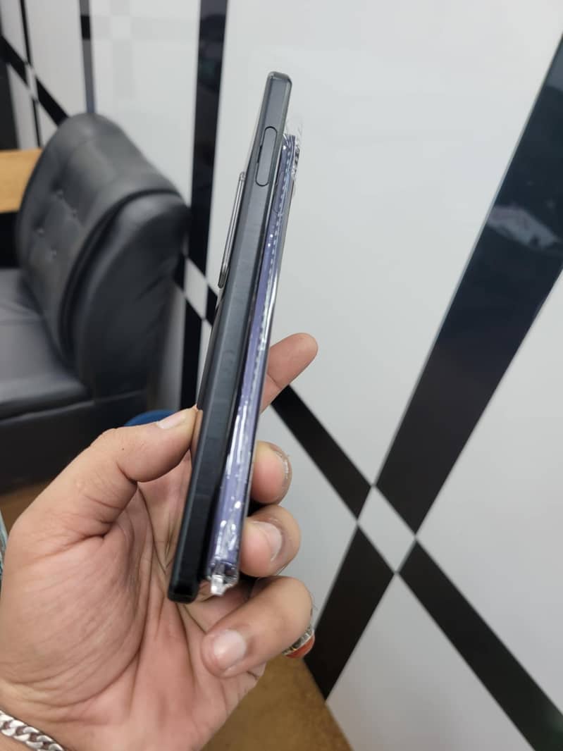 Sony Xperia 1 mark 3,/12/256gb 1