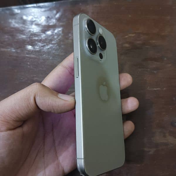 iphone 15pro 256gb PTA approved 1