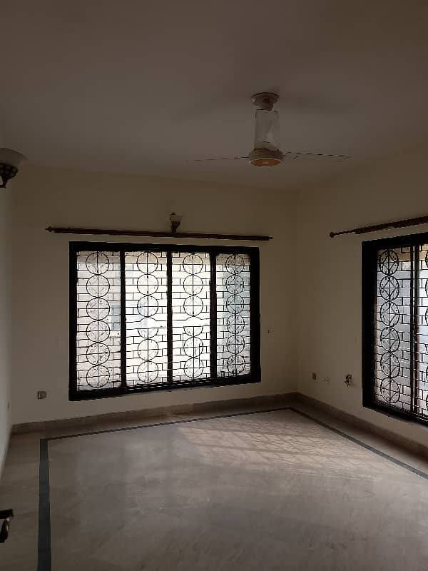 AFFORDABLE KANAL UPPER PORTION FOR RENT - DHA PHASE 2 9