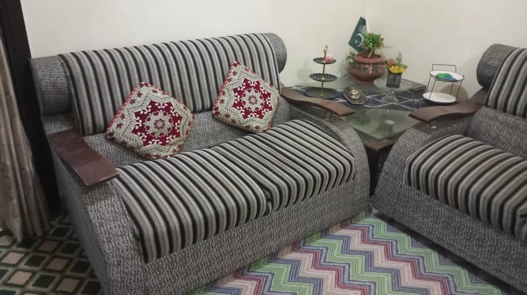 sofa set 7 seater for drawing & liviing room 1