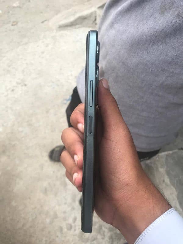 vivo y17s 1