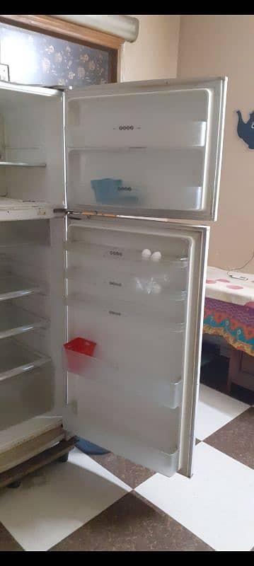 dawlance refrigerator  freezer for sale 1