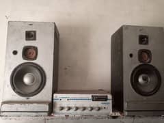 2 speaker with Amplifier 10/8 condition