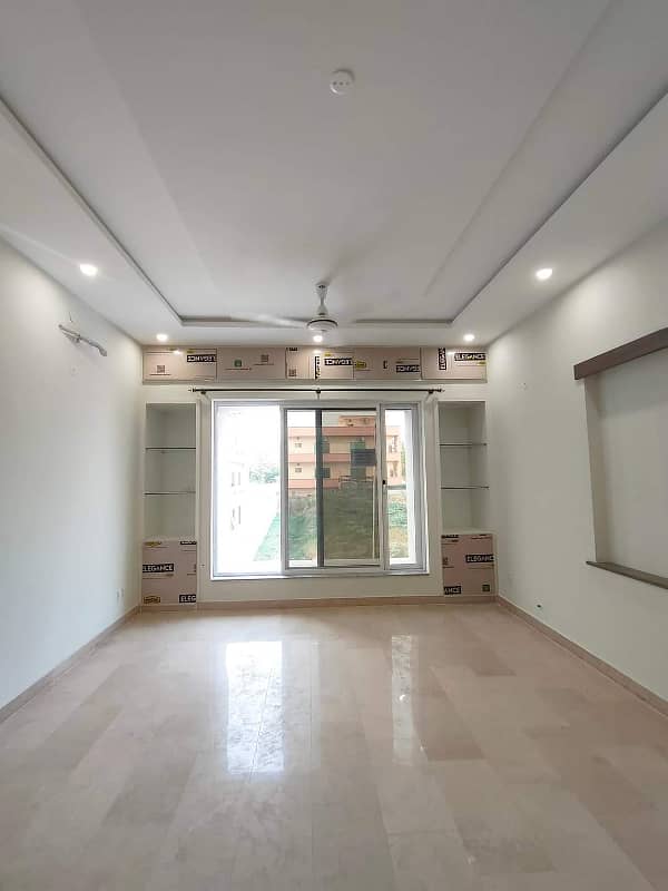 30*60 Double unit house for rent 3