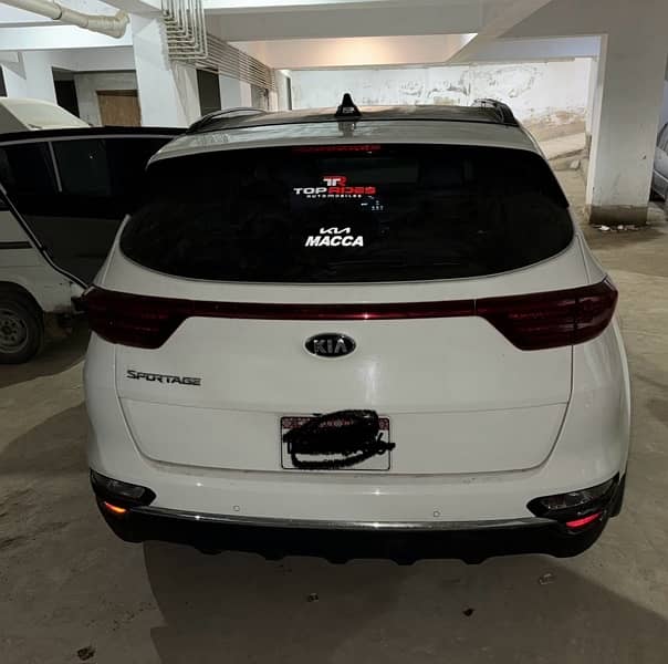 KIA Sportage 2022 1