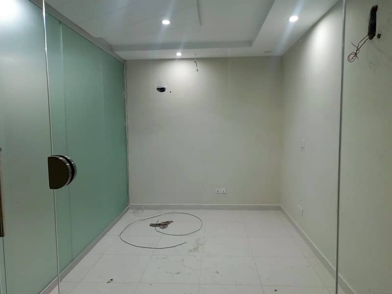 4 Marla 2nd Floor Office With Elevator For Rent In DHA Phase 6 Block L, Lahore. 7