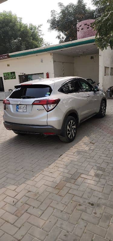 Honda Vezel 2014 4