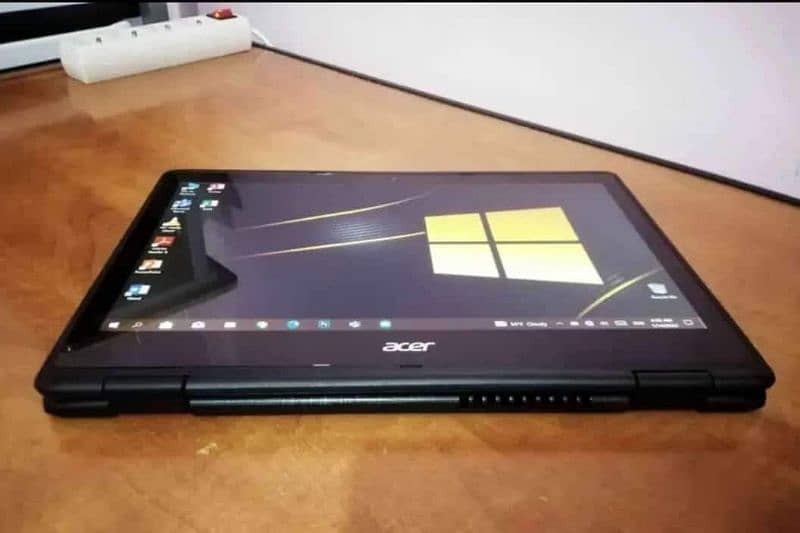 ACER SPIN CORE I7 7TH GEN LAPTOP (16/256SSD). 1