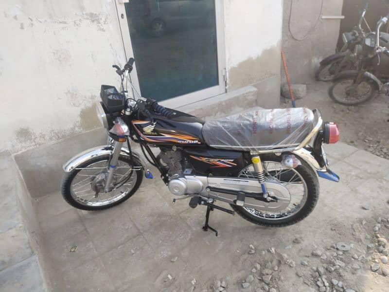 Honda CG 125 Model 2018 Karachi Registration 1