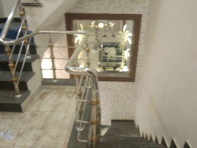 5 MARLA LIKE NEW HOUSE AVAILEBAL FOR RENT IN BAHRIA TOWN LAHORE 7