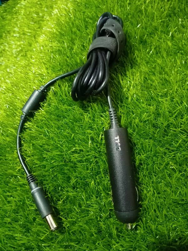 Dell Original Laptop Charger In Car 0