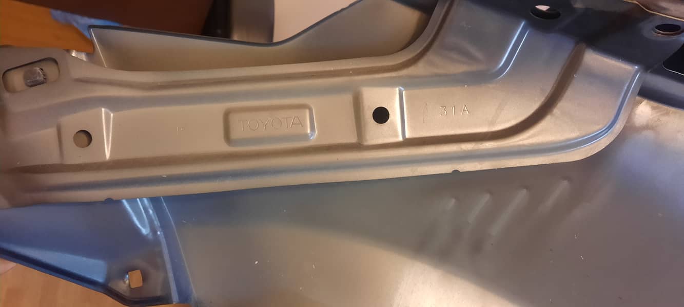 Toyota corolla 2015 fender front right 1