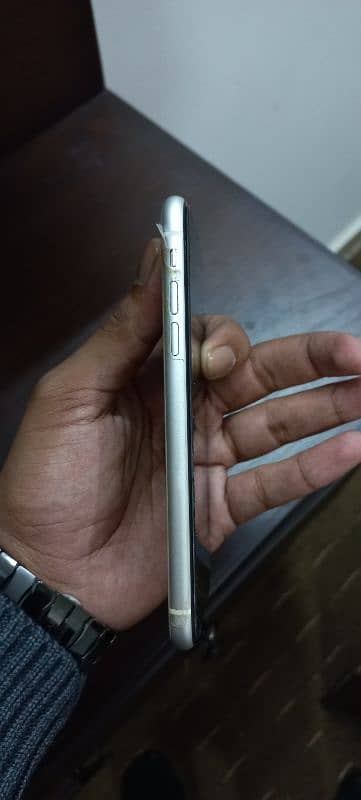 APPLE IPHONE 11 | 128GB | PTA APPROVED 5