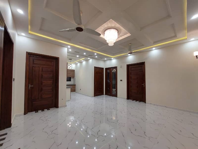 10 Marla House For Sale In Rafi Block Bahria Town Lahore 22