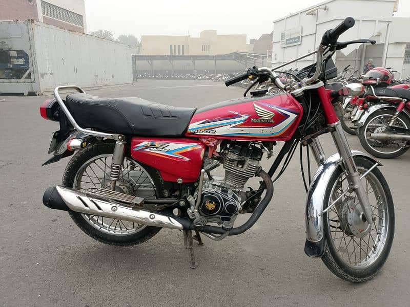 Honda CG 125 Urgent For Sale | Honda In Bikes | Total Geniune 1