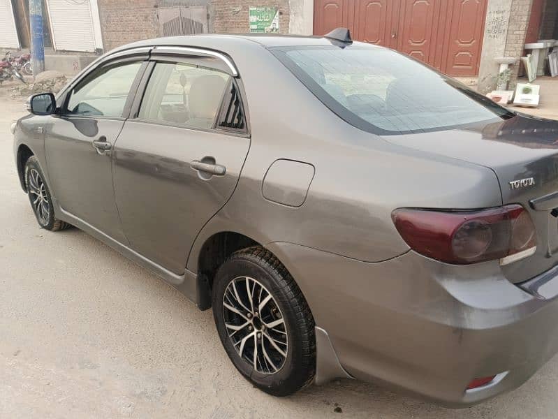 Toyota Corolla GLI 2011 3