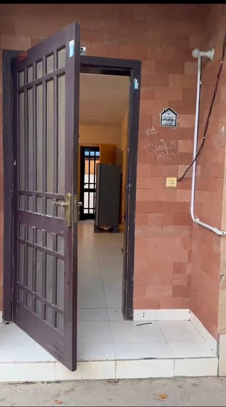 900 SQUARE FEET AWAMI VILLA FOR RENT LDA APPROVED GAS AVAILABLE IN CENTRAL BLOCK PHASE 1 BAHRIA ORCHARD LAHORE 3