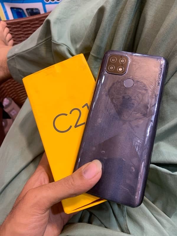 Realme c21 3RM GB32 all ok hai BOX hai original mobile has Shield hai 7