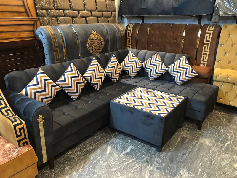 Seven seater sofa / luxury sofa / 5seater sofa /royal sofa set. 3