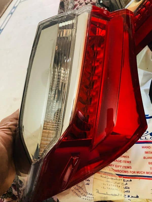 toyota gli 2018 back lights 3