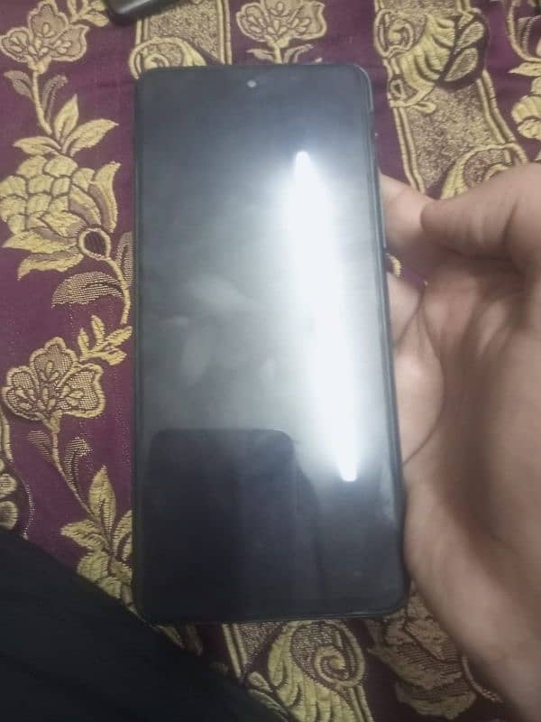 infinix hot 11s 10/10 condition 4+3gb ram expandable 8