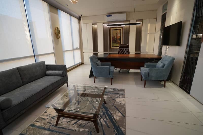 8 MARLA FULL LUXERY FURNISHED SHARING OFFICE FULLY RENOVATE WITH BIGGEST ELEVATOR INSTALLED AND FACING GOLF RAYA AVALIABLE FOR RENT IN DHA DEFENCE RAYA PHASE-6 15