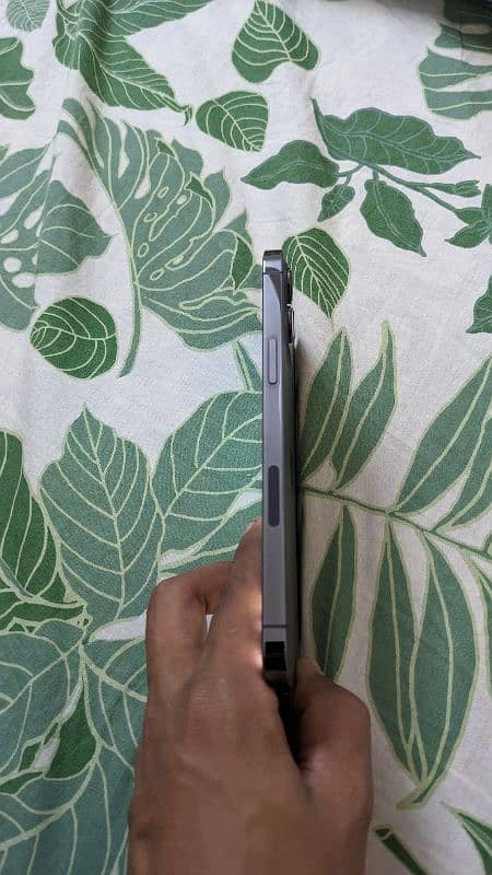 iphone 12 pro max 128gb Non pta Sim working 3