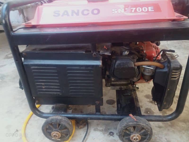 GENERATOR SALE IN REASONABLE PRICE 4