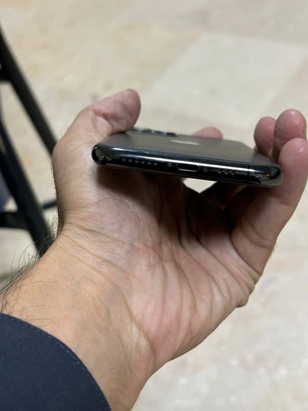 iPhone 11 Pro non pta 1