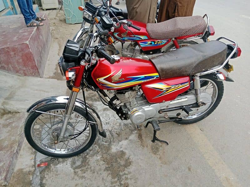 Honda 125 Multan numbr 1