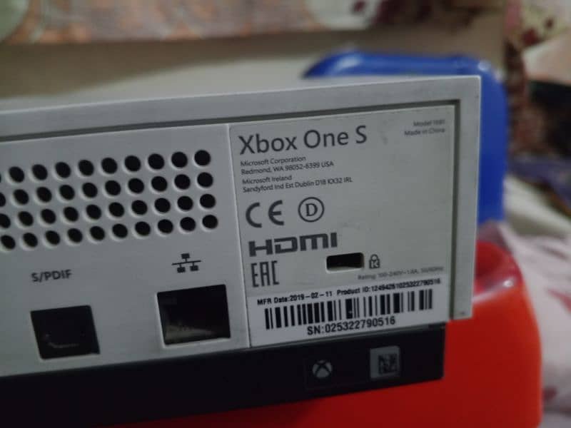 Xbox one s 3