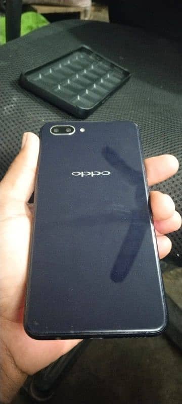 Oppo a12e 3+64 GB Dark Purple  0