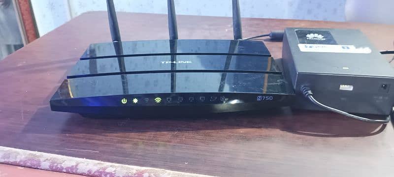 TP Link N750 Wireless Dual Band Gigabit Router TL-WDR4300 2