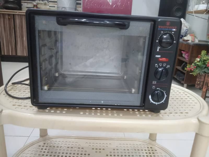 WEST POINT ELECTRIC OVEN PERFECT CONDITION 6