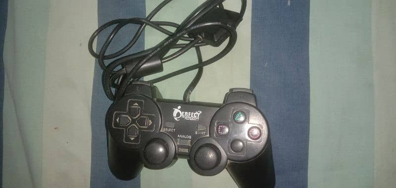 PLAYSTATION 2 5