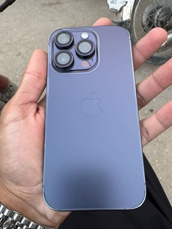 IPHONE 14 PRO FACTORY 2