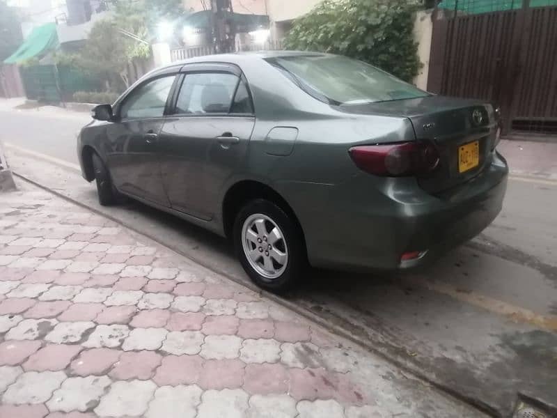 Toyota Corolla GLI 2011 good condition car 1