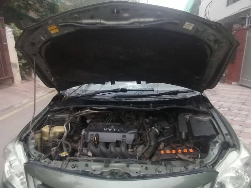 Toyota Corolla GLI 2011 good condition car 10