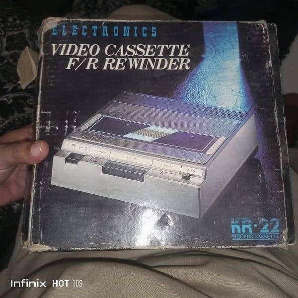 video cassettes video forward and reverse rewinders 0