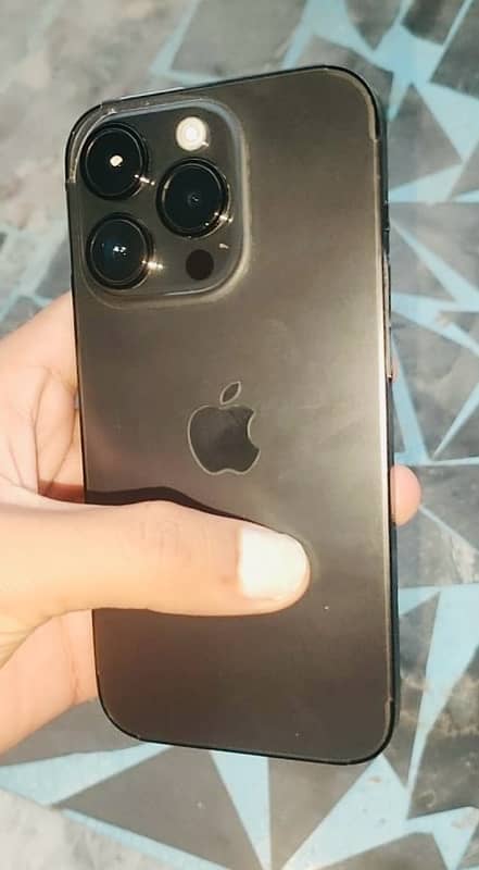 i phone 14 pro (Non pta) 128gb with box 0