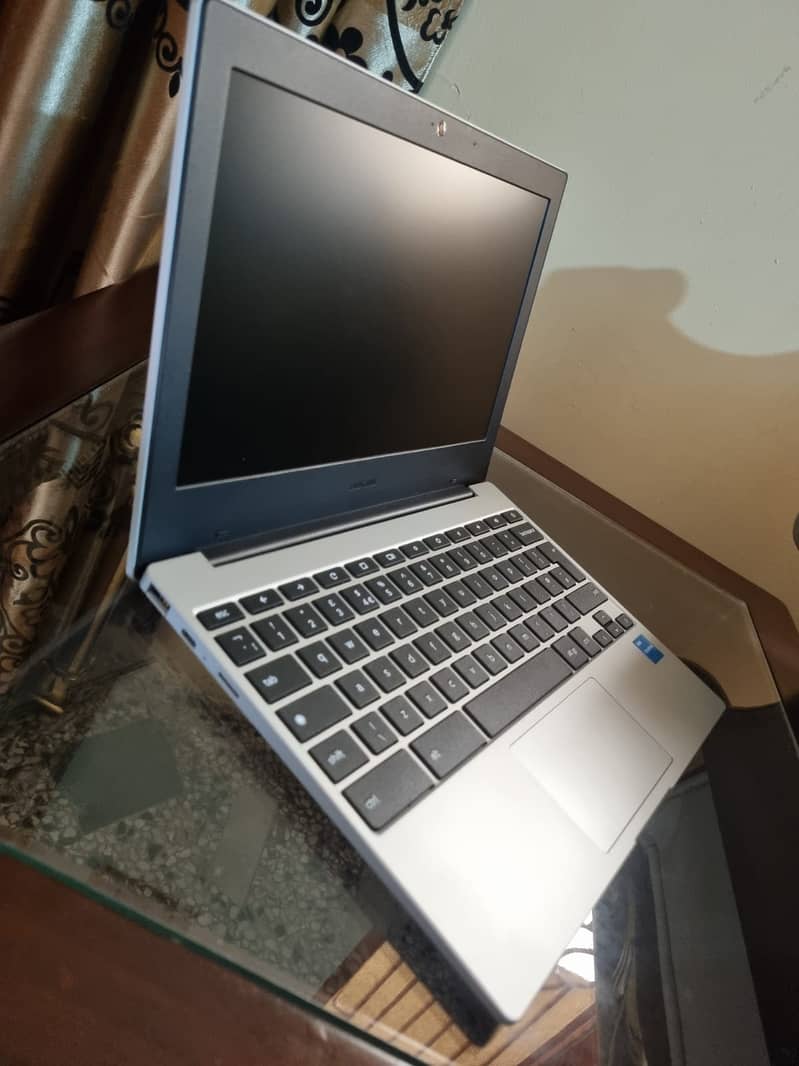 GALAXY CHROMEBOOK GO (SAMSUNG) 2