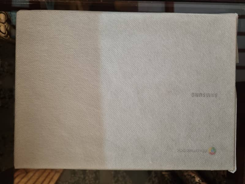 GALAXY CHROMEBOOK GO (SAMSUNG) 4