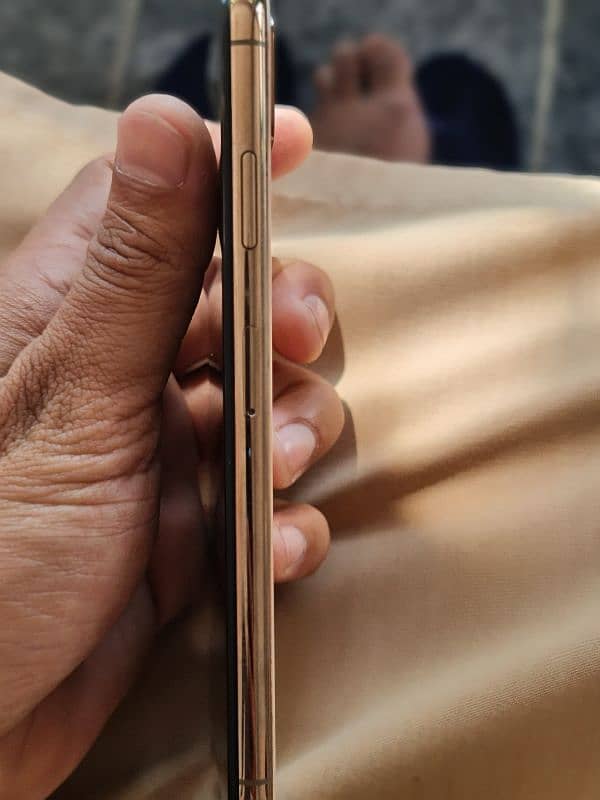 Iphone XS Xmax 256 gb NON PTA  true tune and face id off 7