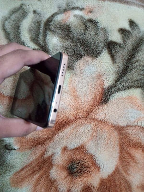 vivo y28 urgent sale 3