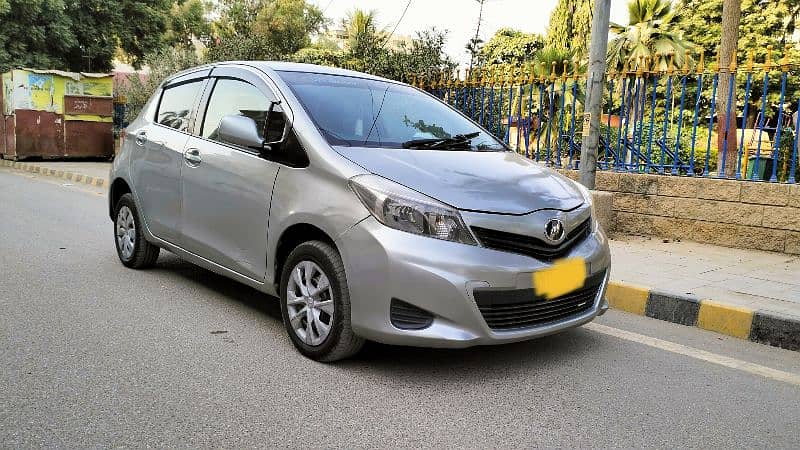 Toyota Vitz 2011/2014 0