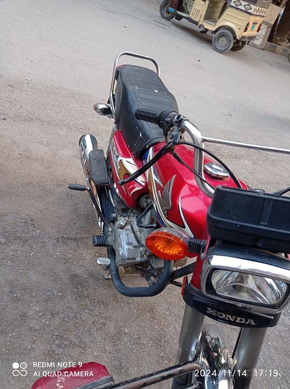 Excellent condition 125(Honda) for sale 6