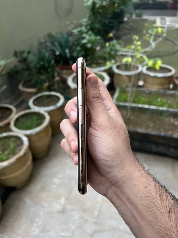 iphone11pro(factory unlock) 4