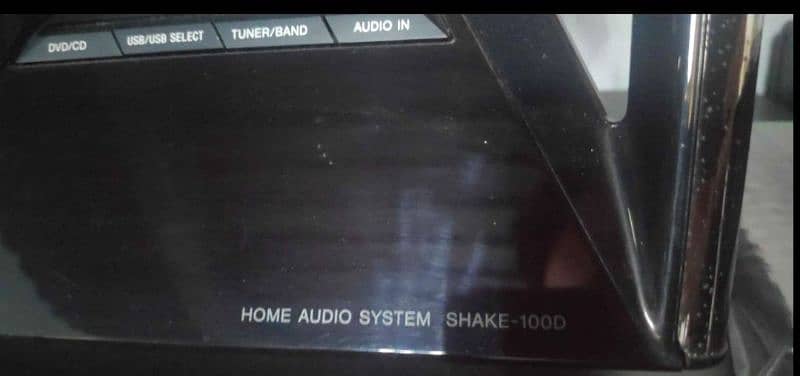 SONY SHAKE AMPLIFIER MODEL NO 100D USB BLUETOOTH 0